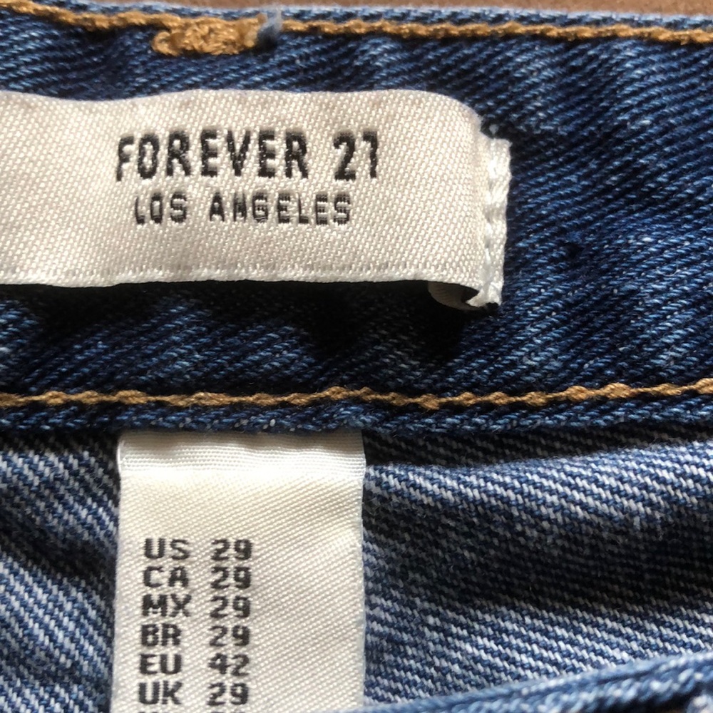 Jeans - Picture 3 of 3